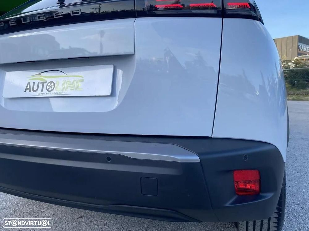 Peugeot e-2008 - 9
