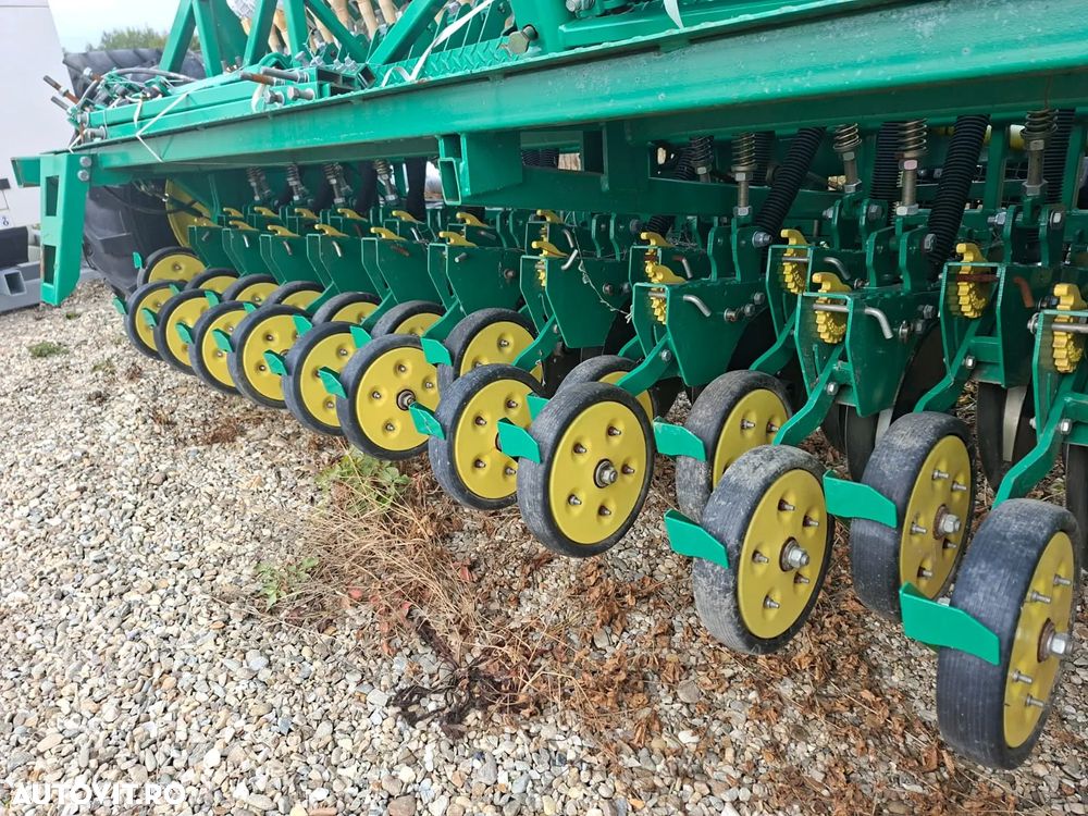 Altul Harvest Titan 600  semanatoare paioase - 9