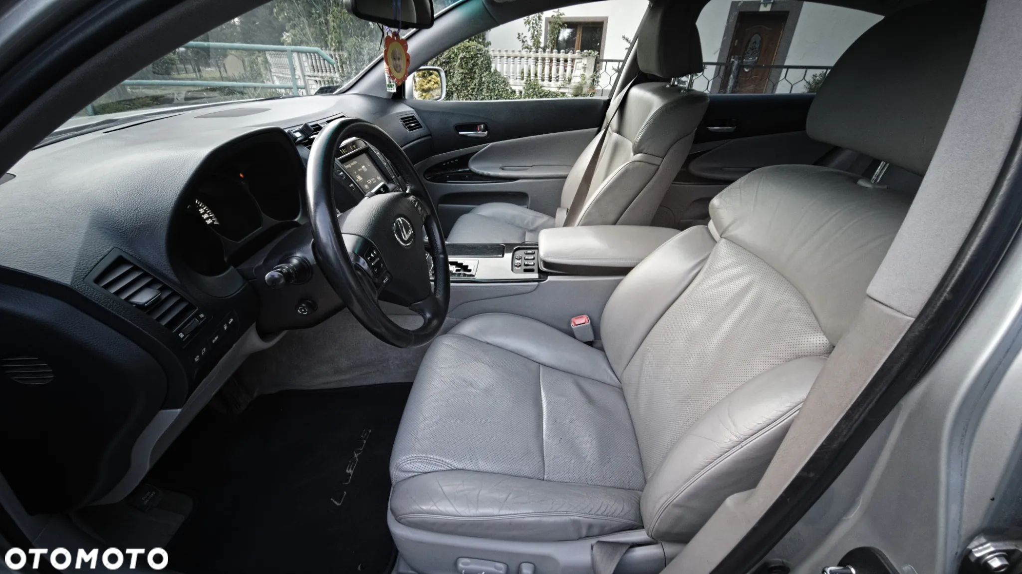 Lexus GS 450h Classic - 13