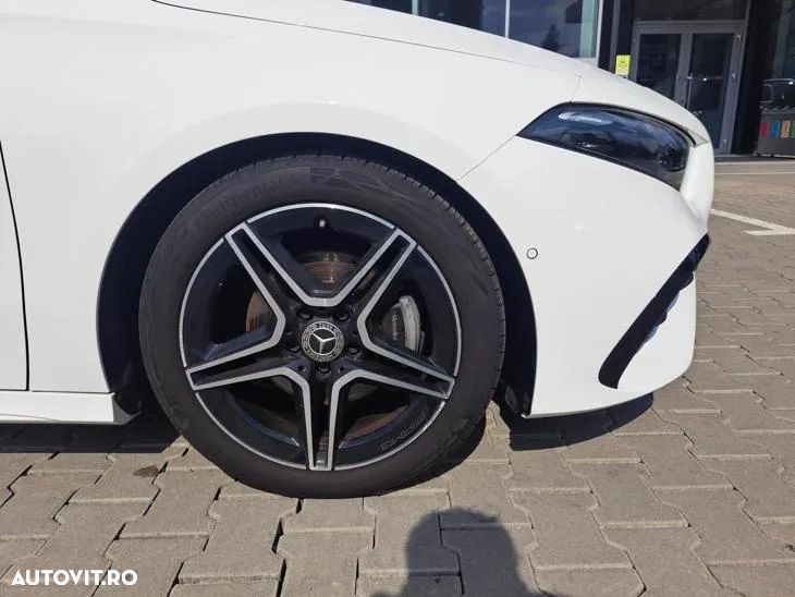 Mercedes-Benz A 200 7G-DCT AMG Line - 15