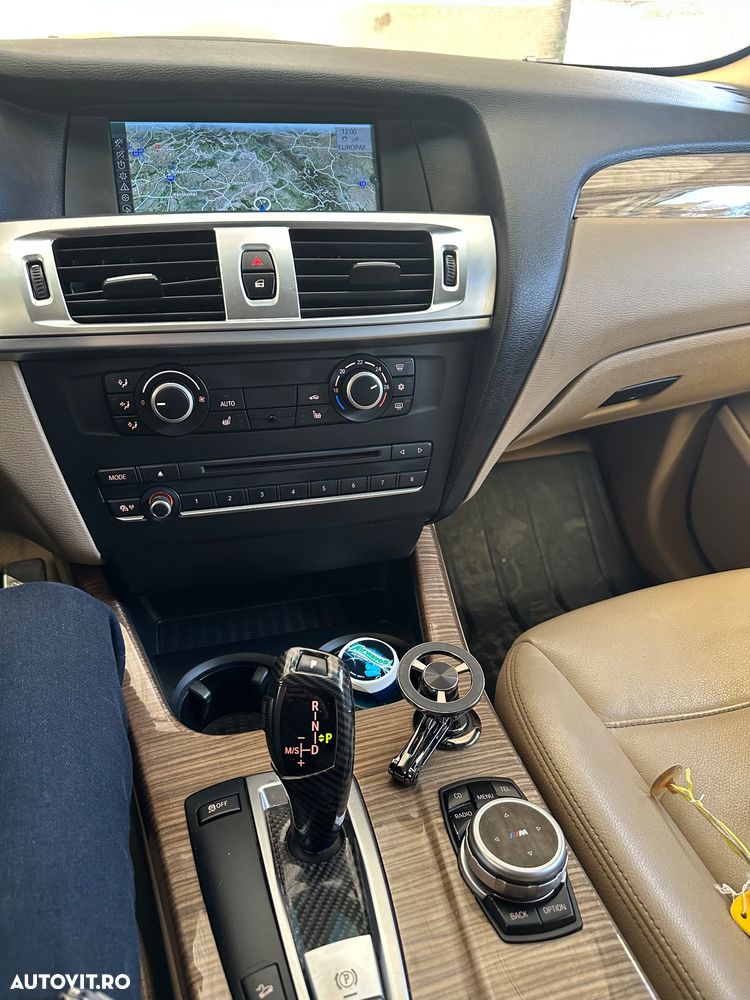 BMW X3 xDrive20d Aut. - 13