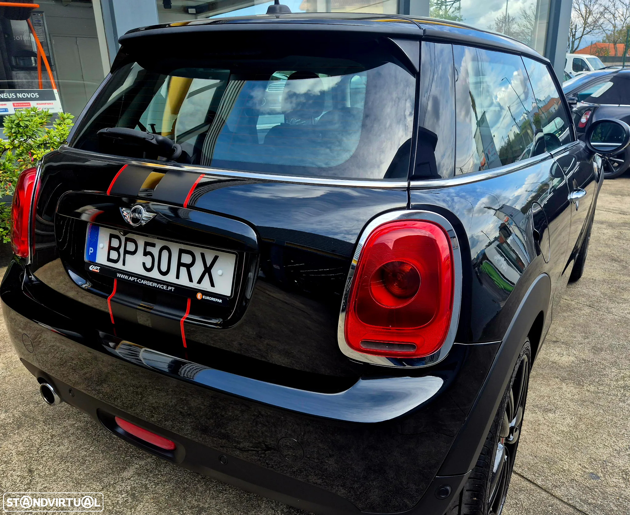 MINI 3 Portas One - 23