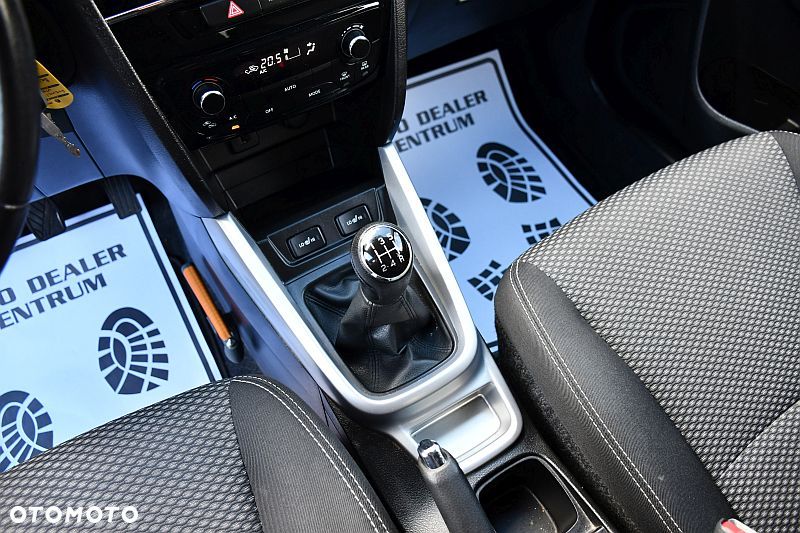 Suzuki Vitara 1.6 Premium 2WD - 16