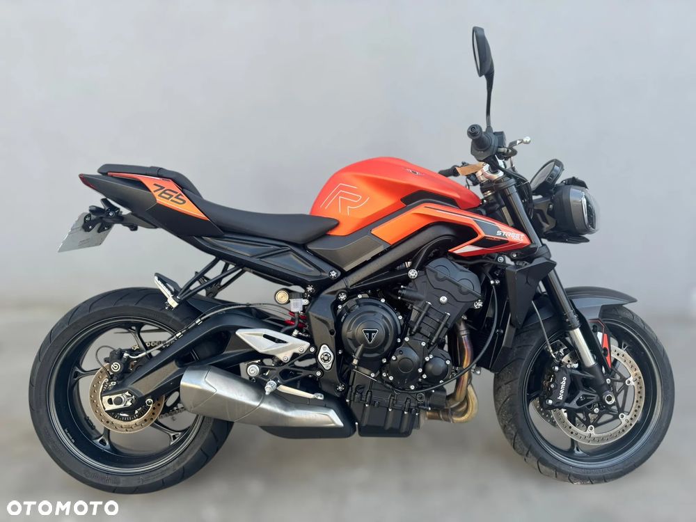 Triumph Street Triple - 2