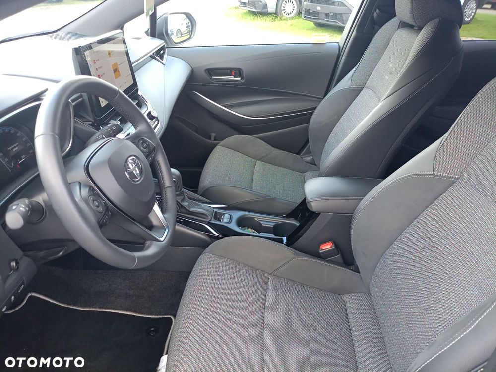 Toyota Corolla 1.8 Hybrid Style - 11