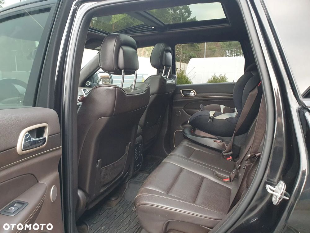 Jeep Grand Cherokee - 8