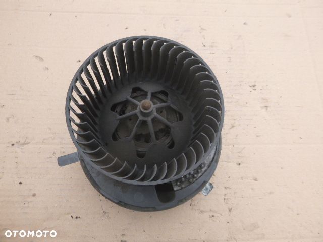 DMUCHAWA NAWIEWU REZYSTOR VOLKSWAGEN TOURAN I - 12