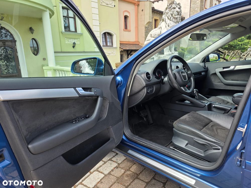 Audi A3 Sportback - 18