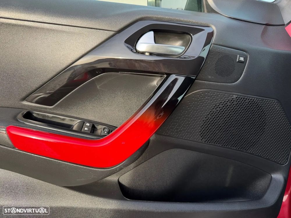 Peugeot 208 1.6 THP GTi - 12