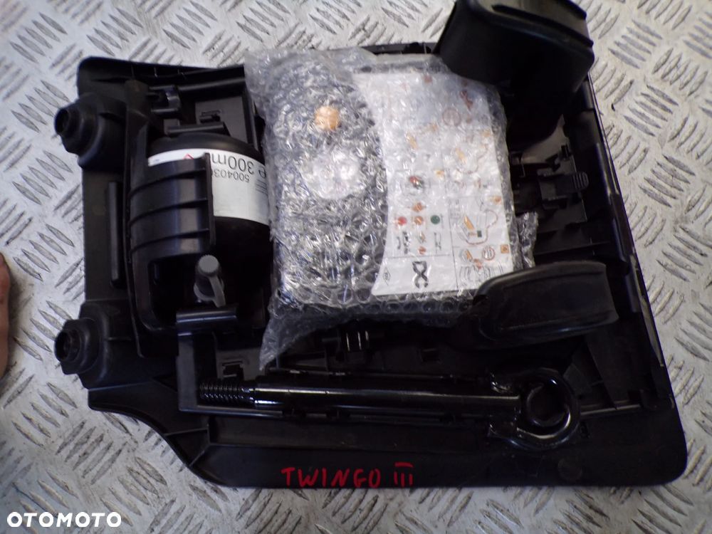 ZESTAW NAPRAWCZY RENAULT TWINGO III - 2