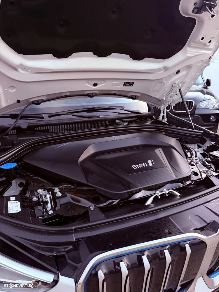 BMW iX1 xDrive30 xLine - 44