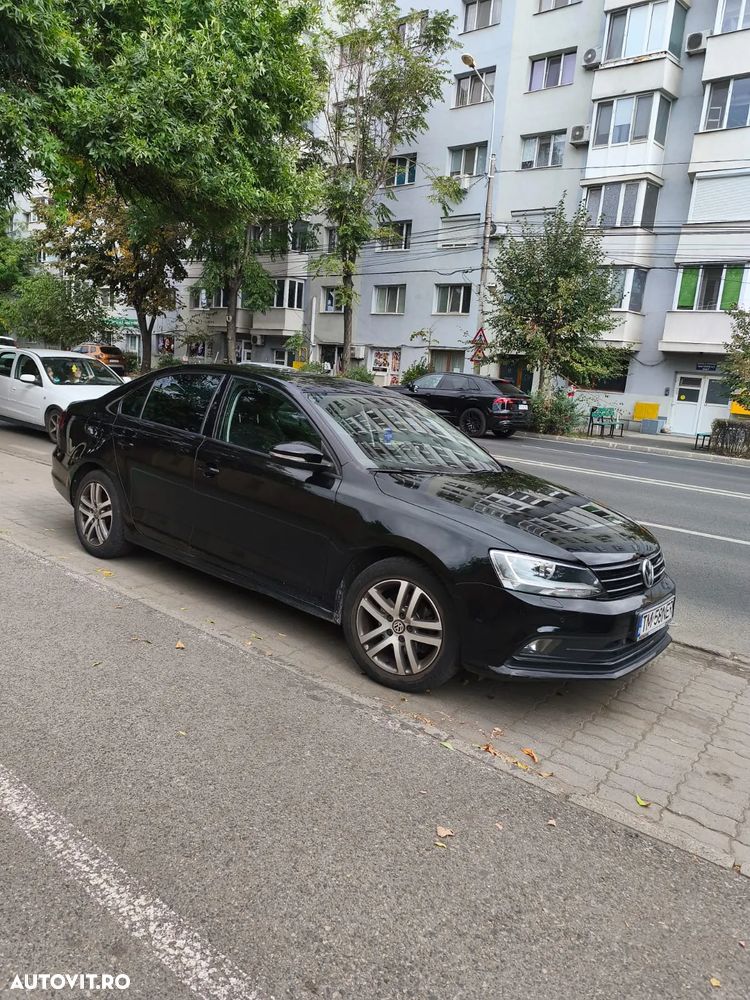 Volkswagen Jetta 1.2 TSI Comfortline - 2