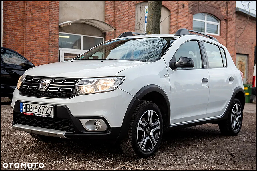 Dacia Sandero Stepway TCe 90 (S&S) Celebration - 6