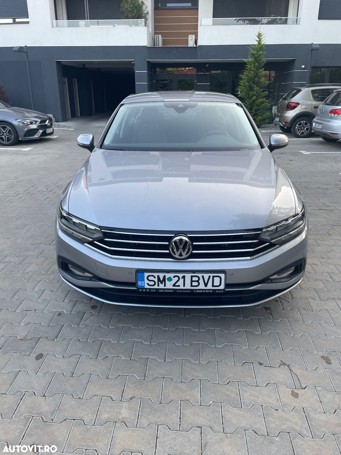 Volkswagen Passat 1.5 TSI ACT DSG Advance - 2