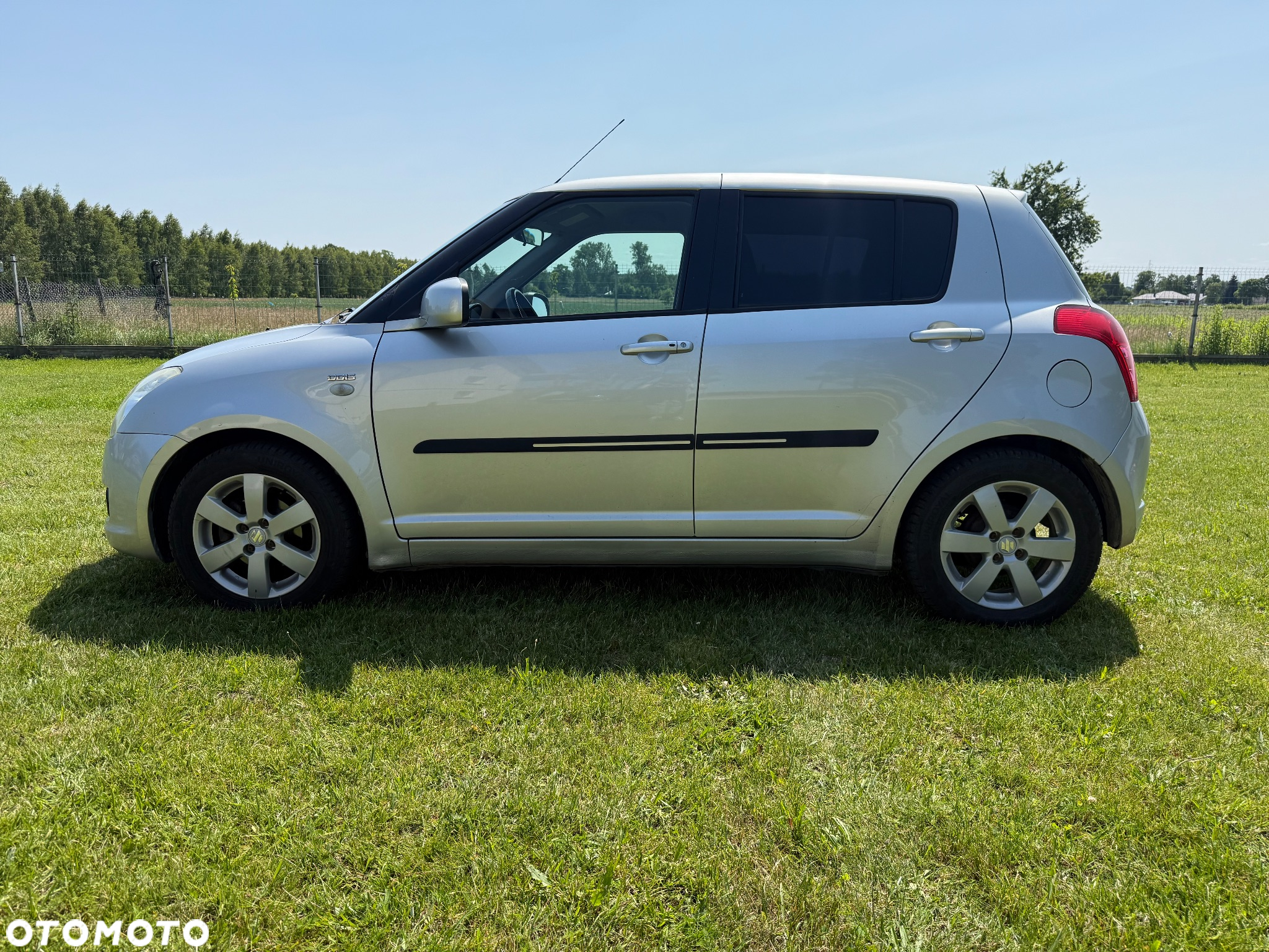 Suzuki Swift - 2