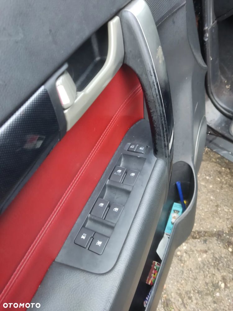 Chevrolet Captiva 2.0 d LT high (deu) - 13