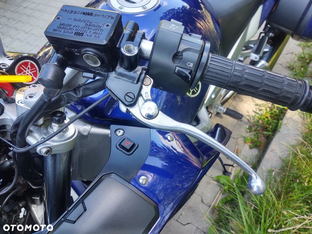 Yamaha FJR - 12