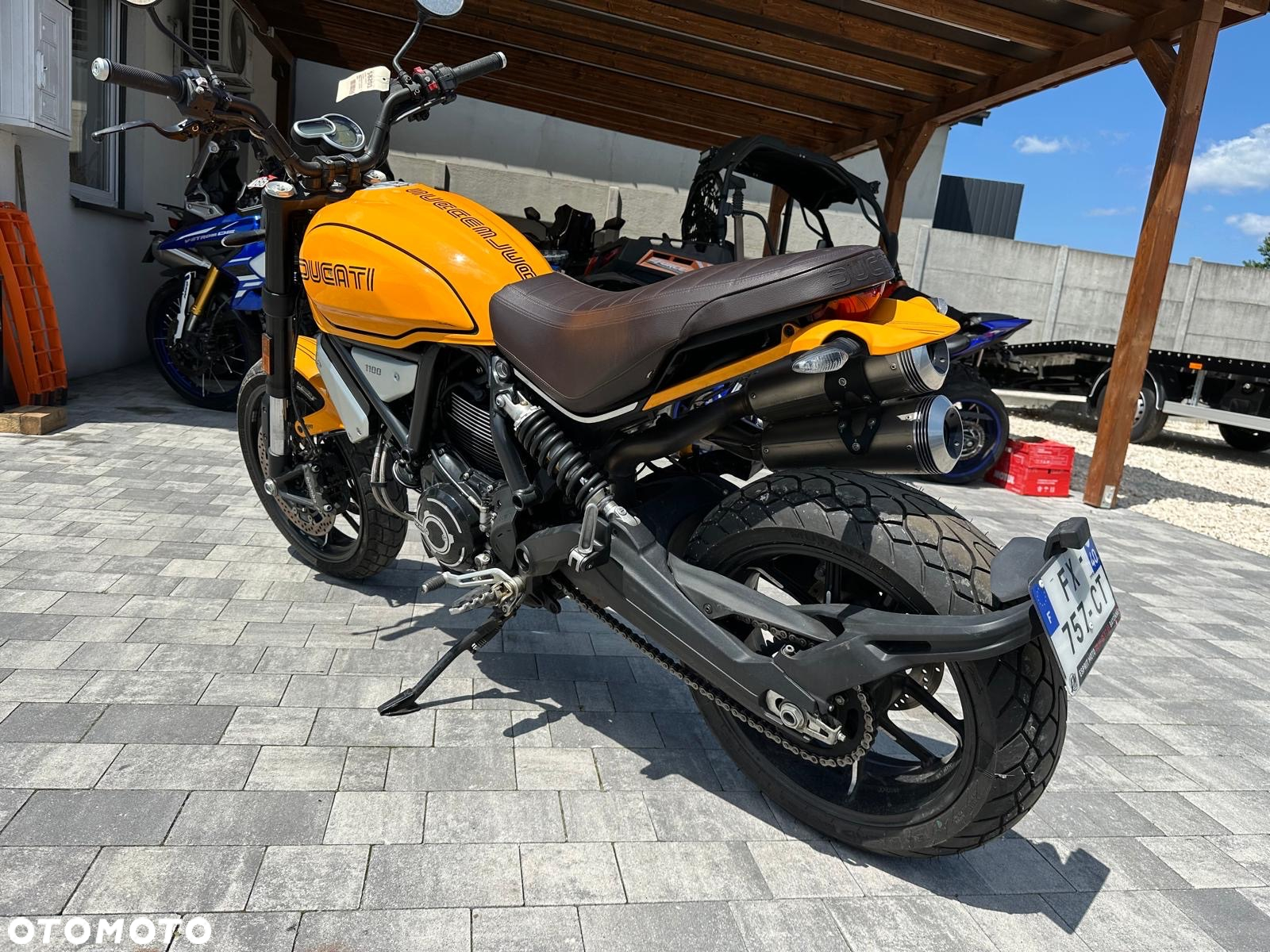 Ducati Scrambler - 11