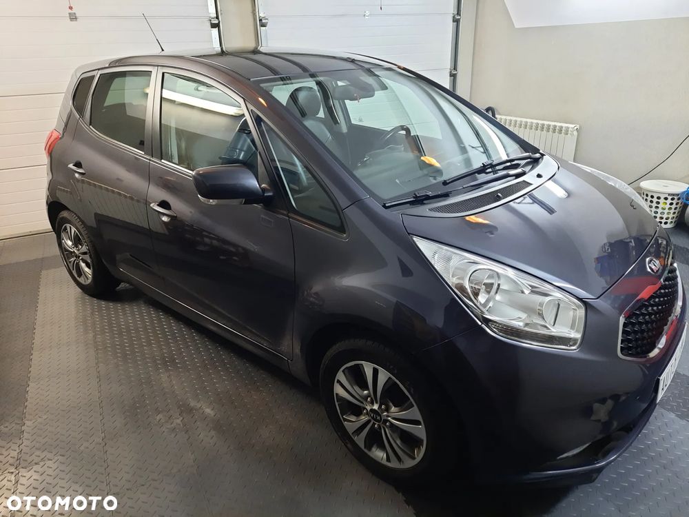 Kia Venga 1.6 CVVT Automatik Platinum Edition - 2