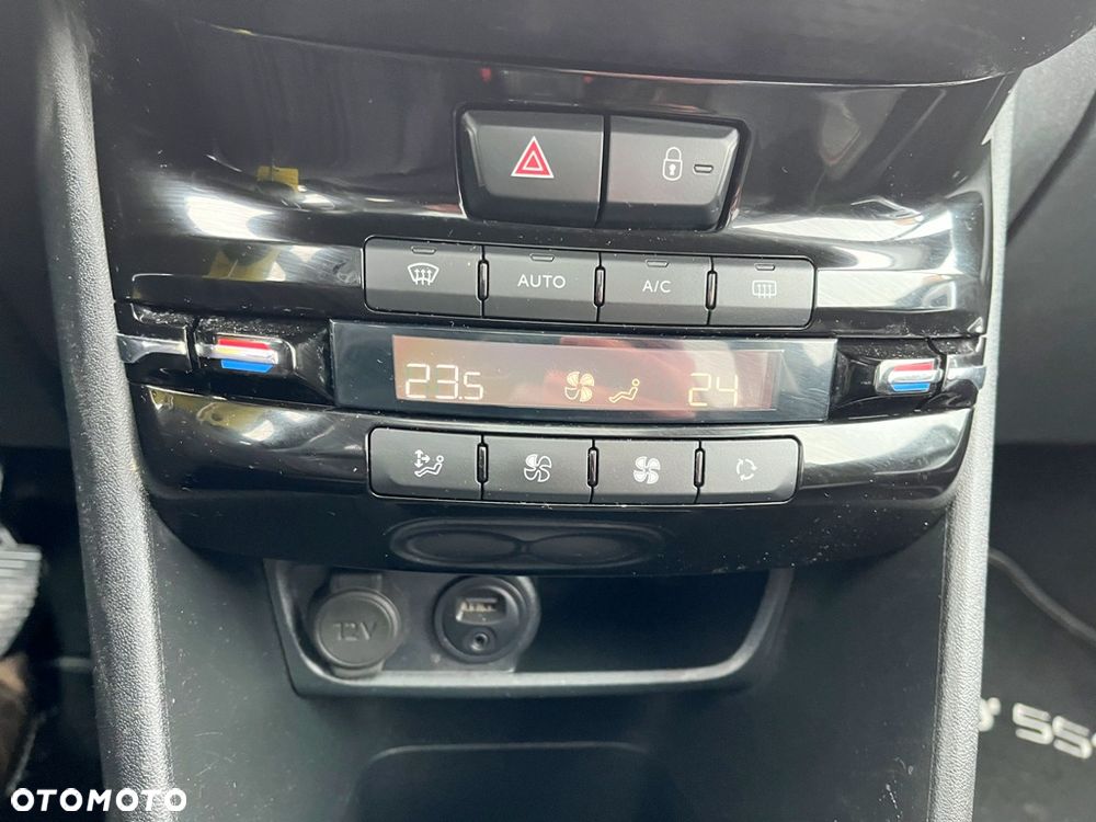 Peugeot 2008 PureTech 110 Stop&Start Crossway - 13