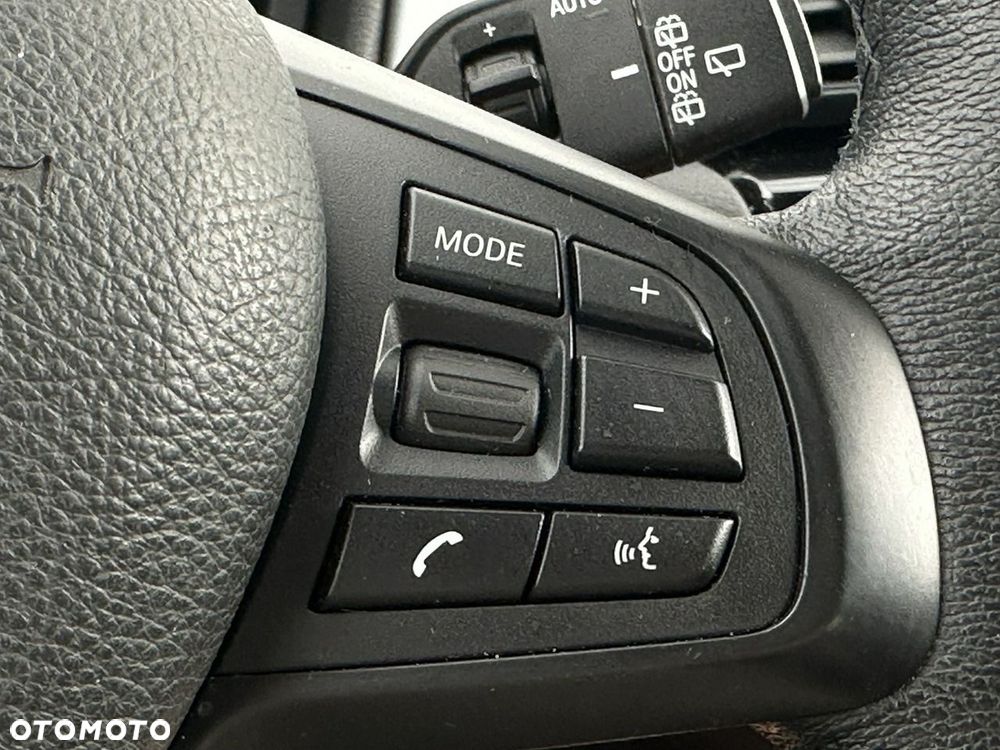 BMW X1 xDrive25e Advantage - 22