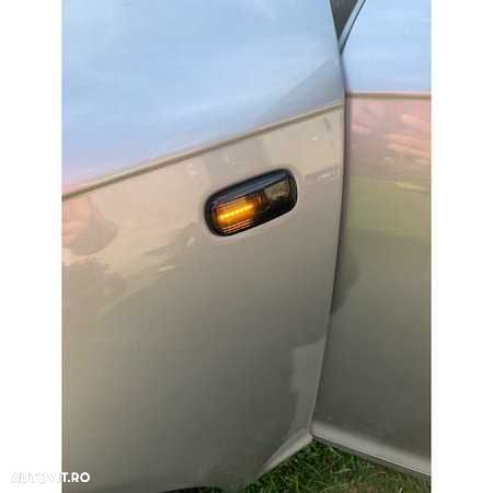 Set Semnalizari Dinamice LED Fumurii Aripa Audi A3 8P, A4 B6 B7 B8, A6 - 5