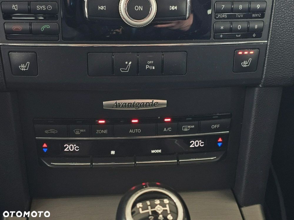 Mercedes-Benz Klasa E - 17