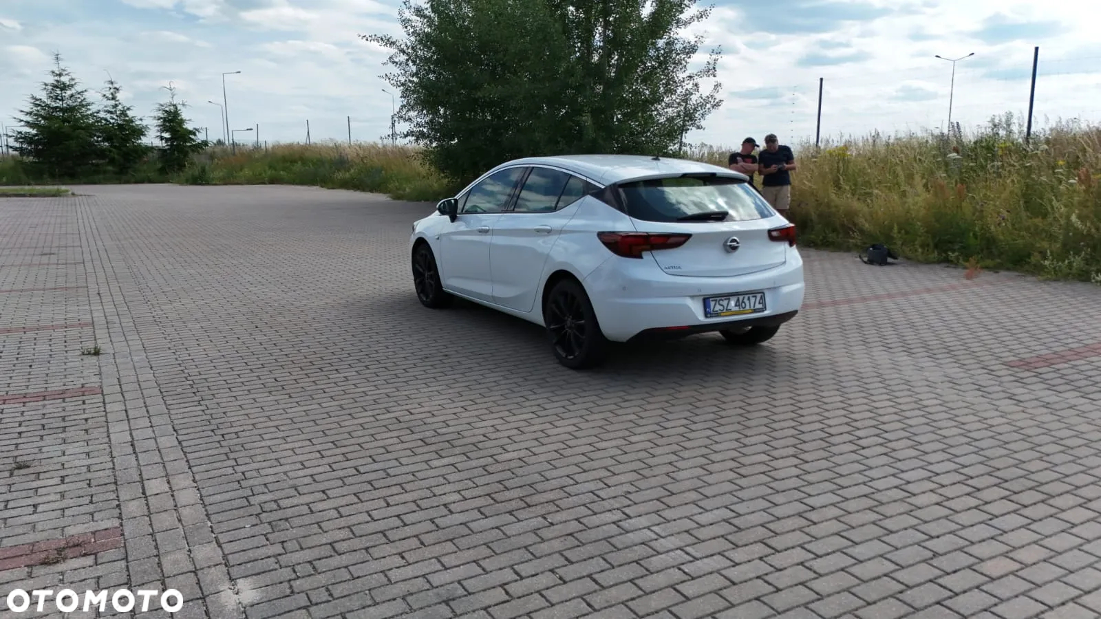 Opel Astra V 1.4 T Elite S&S - 3