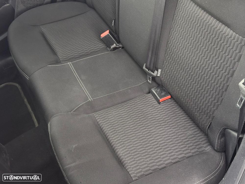 Peugeot 208 PureTech 82 Active - 5