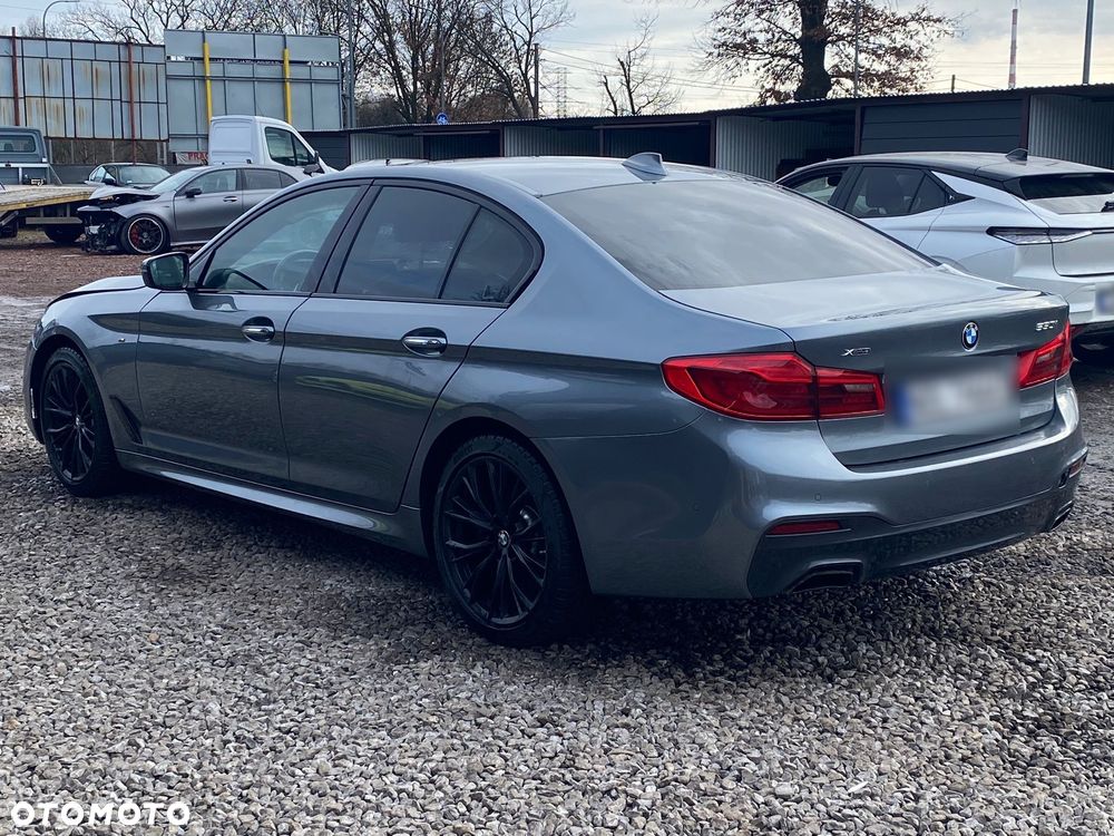 BMW Seria 5 530i xDrive M Sport sport - 2