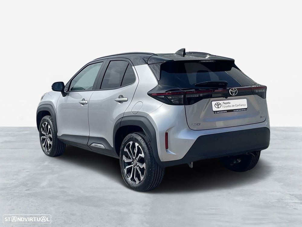 Toyota Yaris Cross 1.5 HDF Square Collection - 2