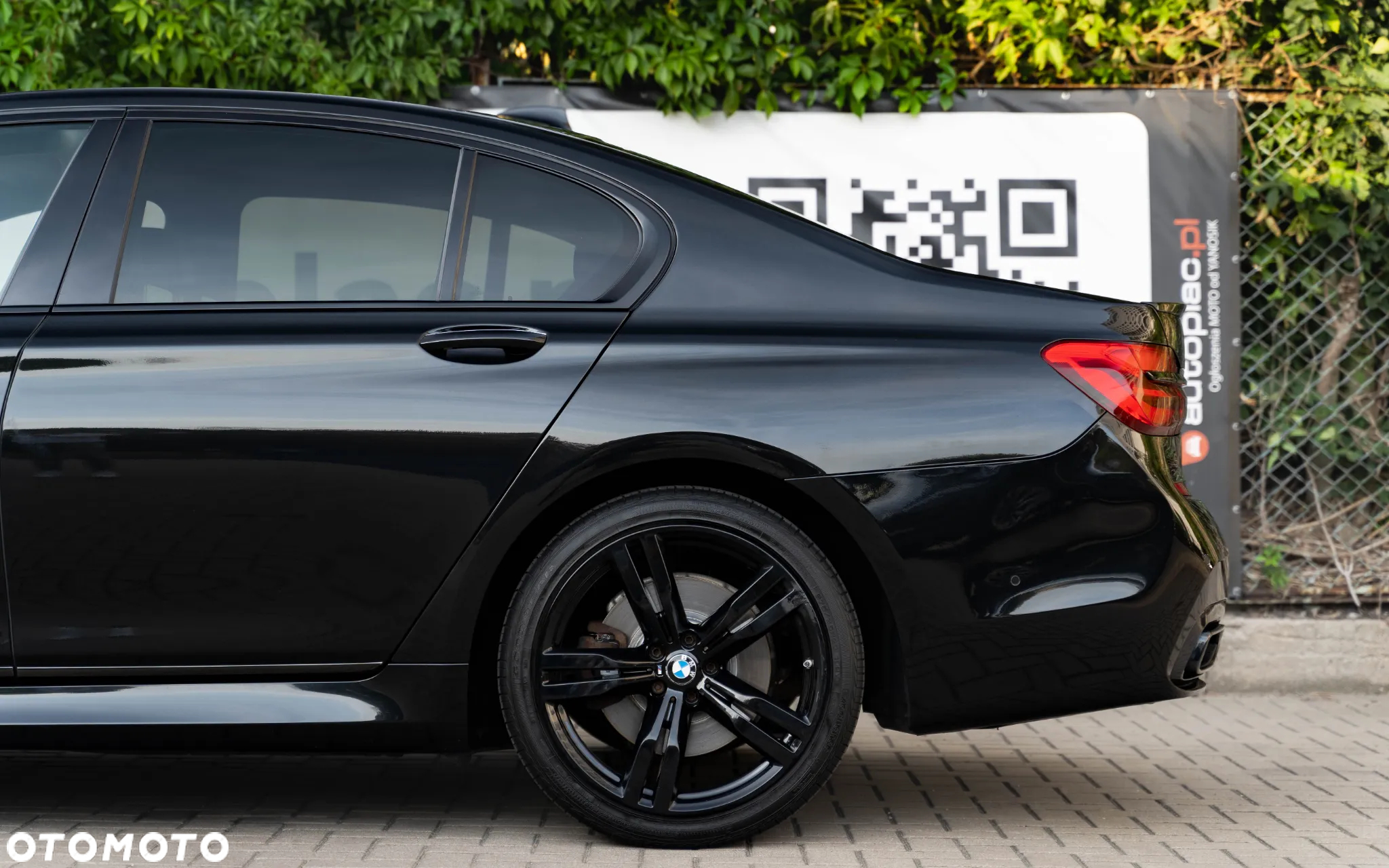 BMW Seria 7 730Ld xDrive - 19