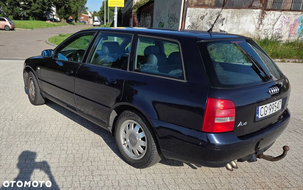 Audi A4 Avant 1.9 TDI - 8