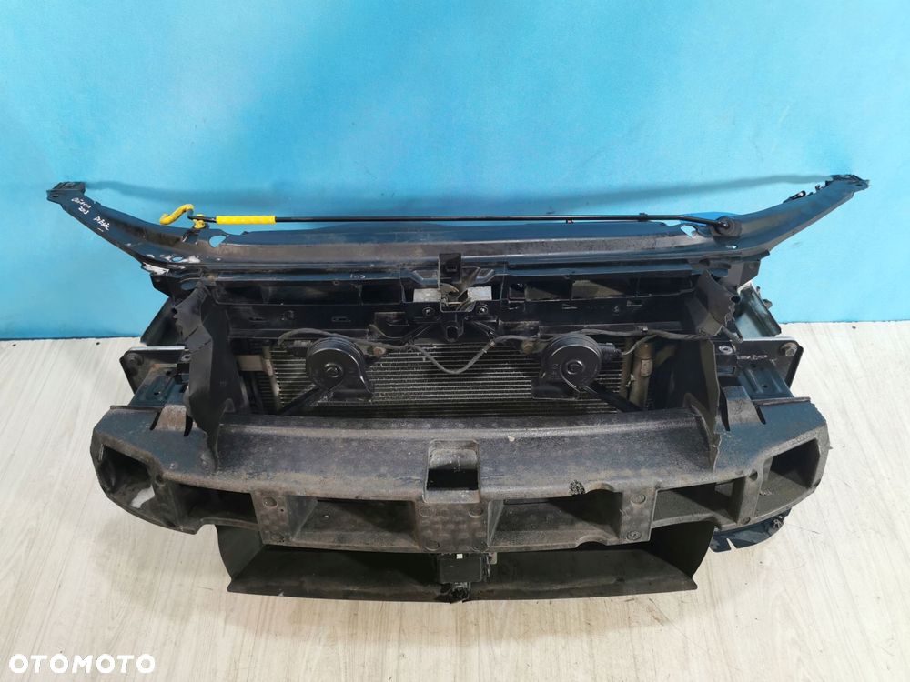 skoda octavia iii 3 13/17 wzmocnienie pas przedni chłodnice 1.6 tdi radar - 2