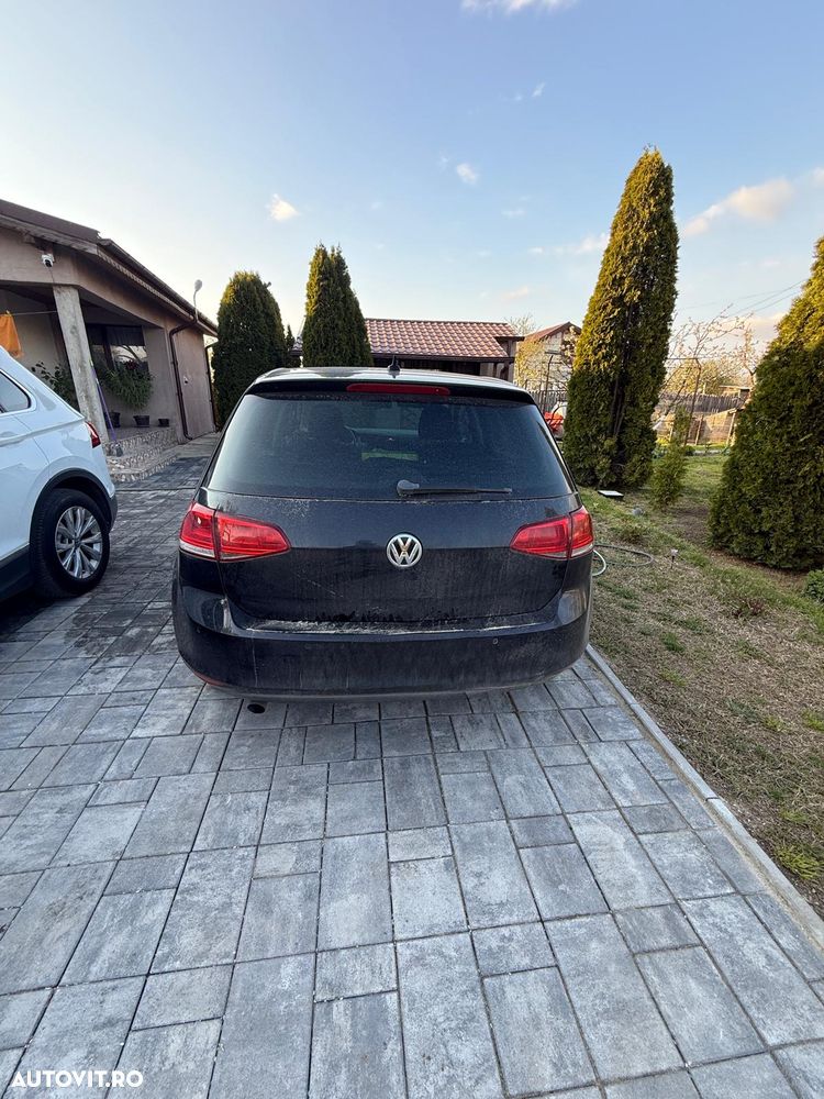 Volkswagen Golf 1.6 TDI DPF BMT DSG Comfortline - 6