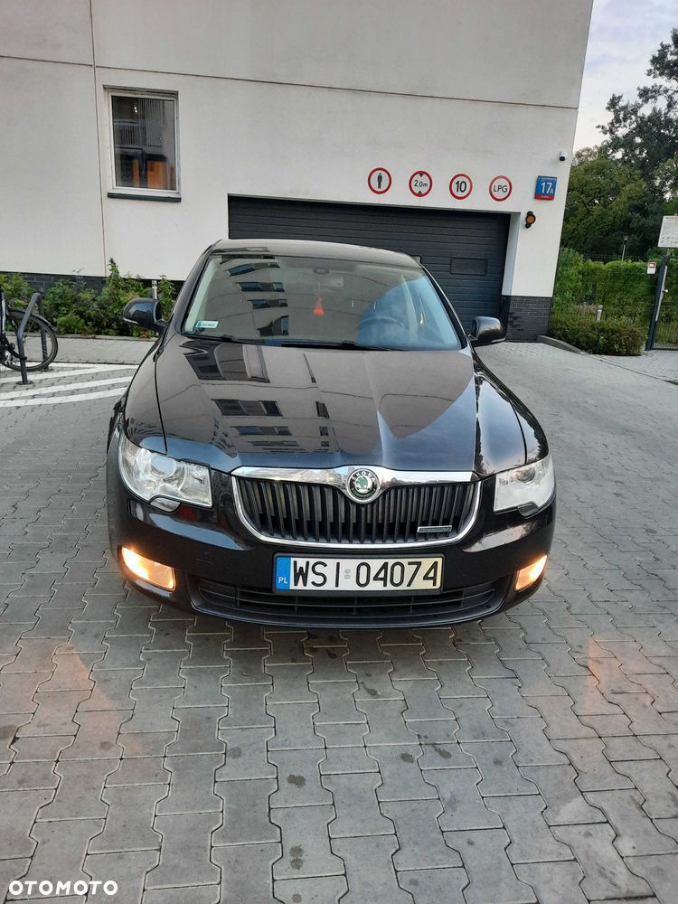 Skoda Superb - 1