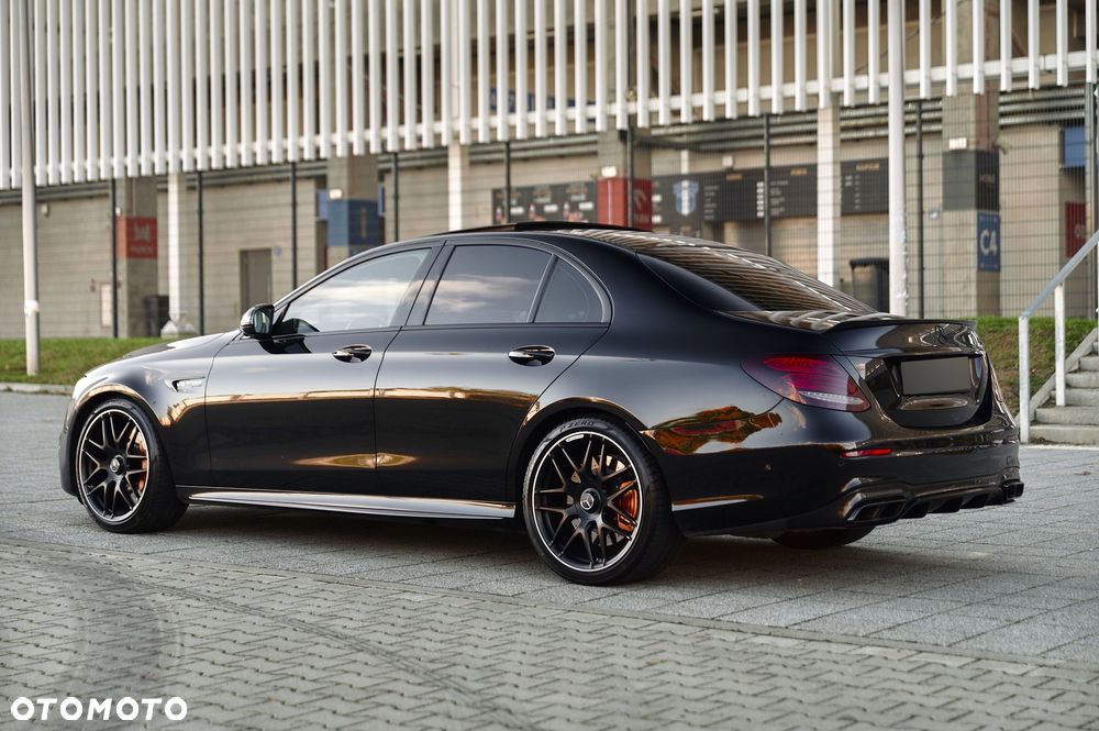 Mercedes-Benz Klasa E AMG 63 S 4-Matic+ - 6