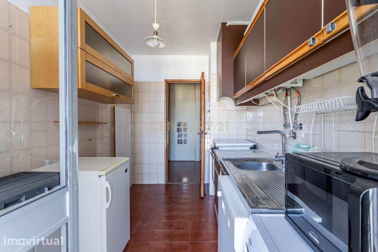 Apartamento T2 em Santo António dos Cavaleiros, Loures - Grande imagem: 5/20