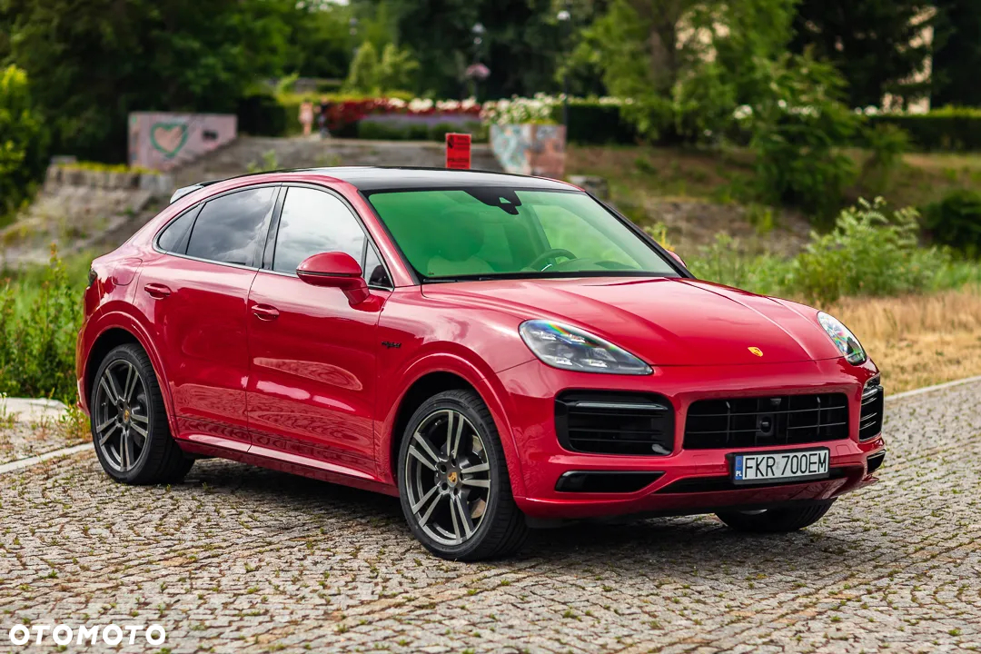 Porsche Cayenne - 4
