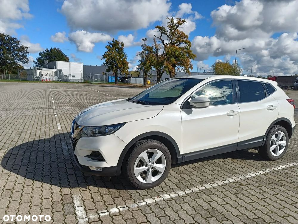 Nissan Qashqai 1.3 DIG-T ACENTA - 2