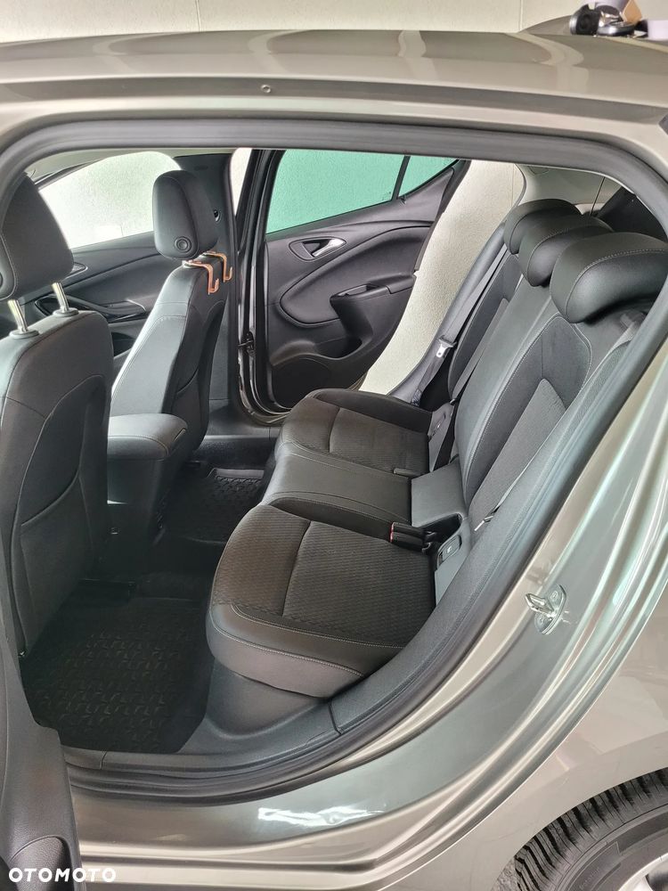 Opel Astra 1.6 CDTI Elite - 14