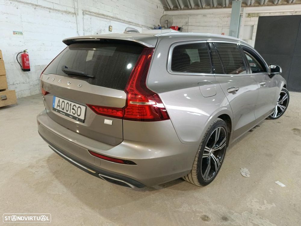 Volvo V60 2.0 T6 AWD TE Inscription Expression - 4