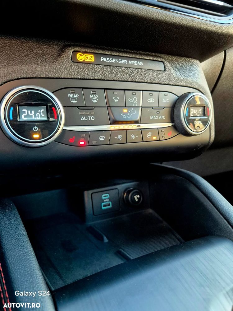 Ford Kuga 2.5 Duratec PHEV ST-LINE X - 15