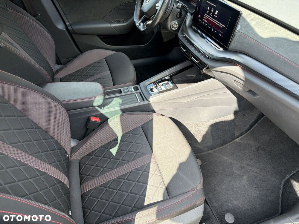 Skoda Octavia 2.0 TDI RS DSG - 40