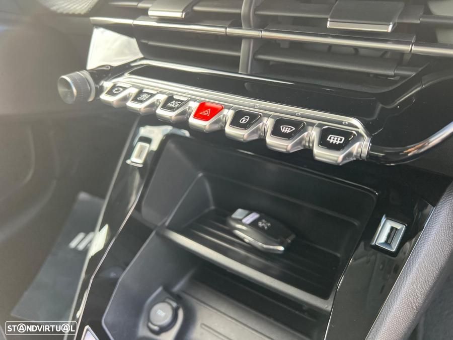 Peugeot e-208 50 kWh Active Pack - 9