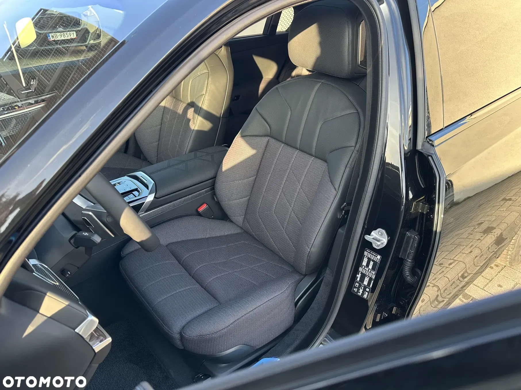 BMW Seria 7 - 22