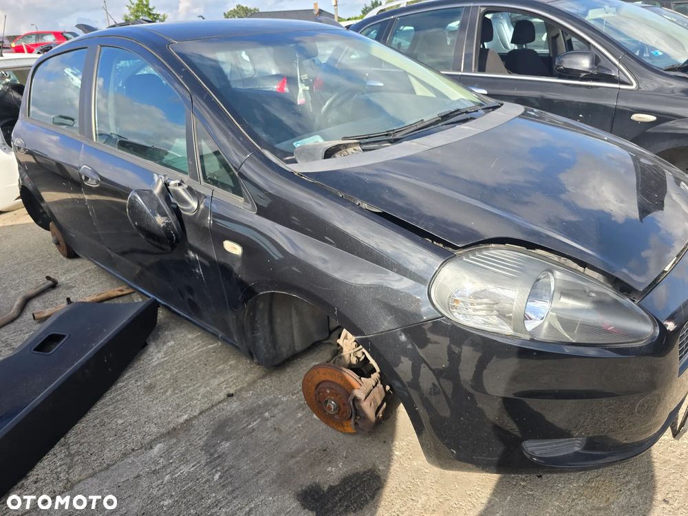 A100 / FIAT GRANDE PUNTO / NA CZĘŚCI - 2