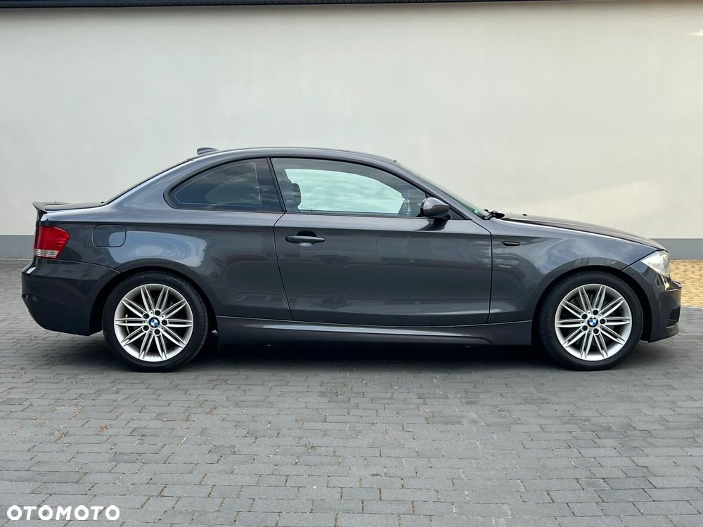 BMW Seria 1 123d DPF - 5