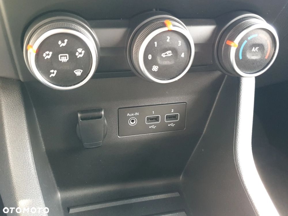 Renault Clio 1.0 TCe Zen - 33