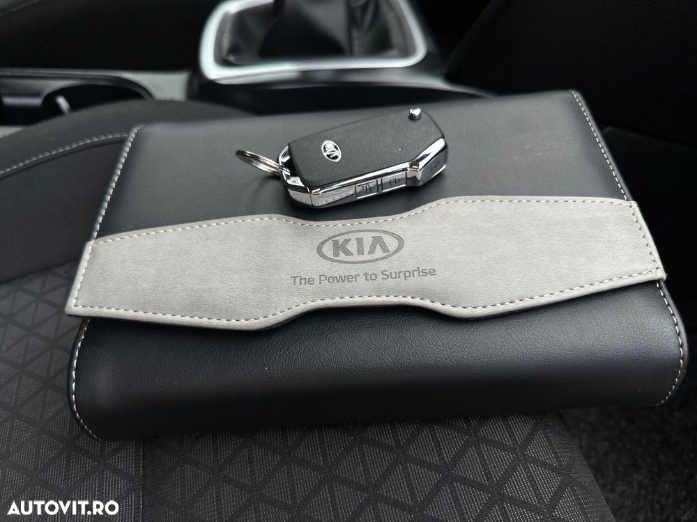 Kia Ceed 1.4 Vision - 24